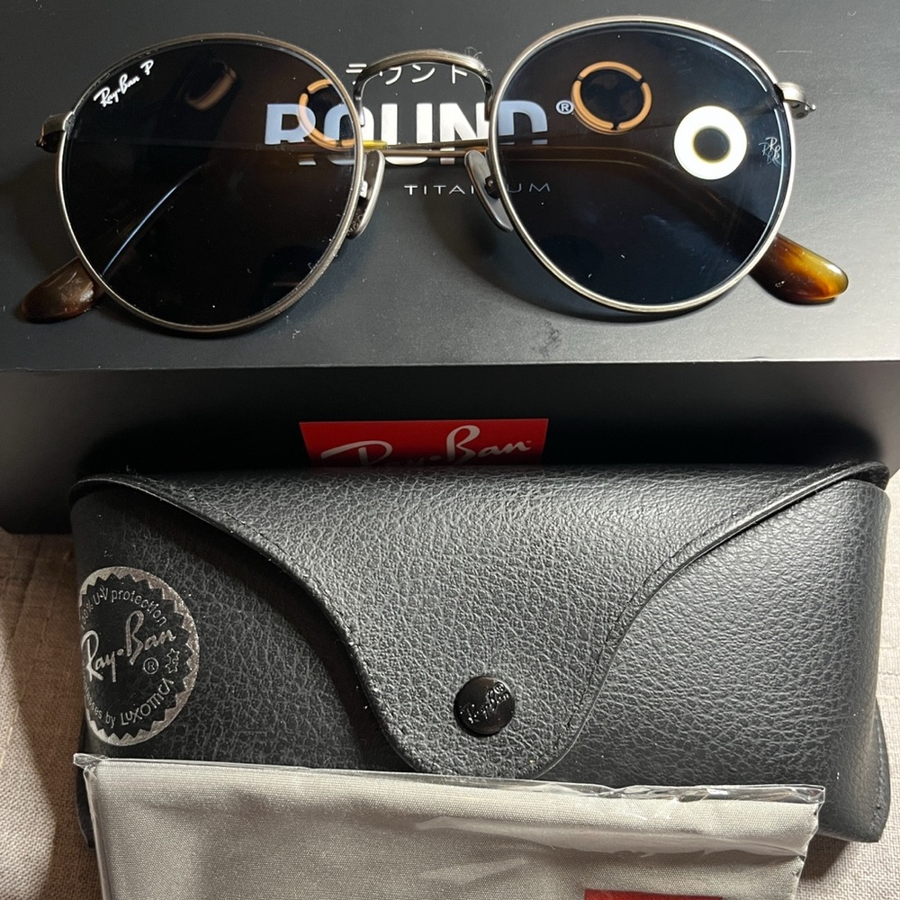 Ray-Ban Round Titanium Sunglasses - rb 8247 - brand new